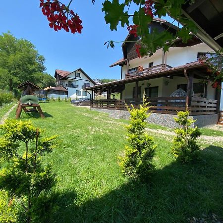 Casuta Vulpitei Villa Predelut Exteriör bild